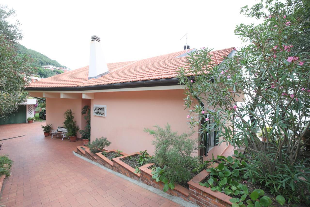 Villa Gio - Terrazza Nel Blu Bergeggi Dış mekan fotoğraf